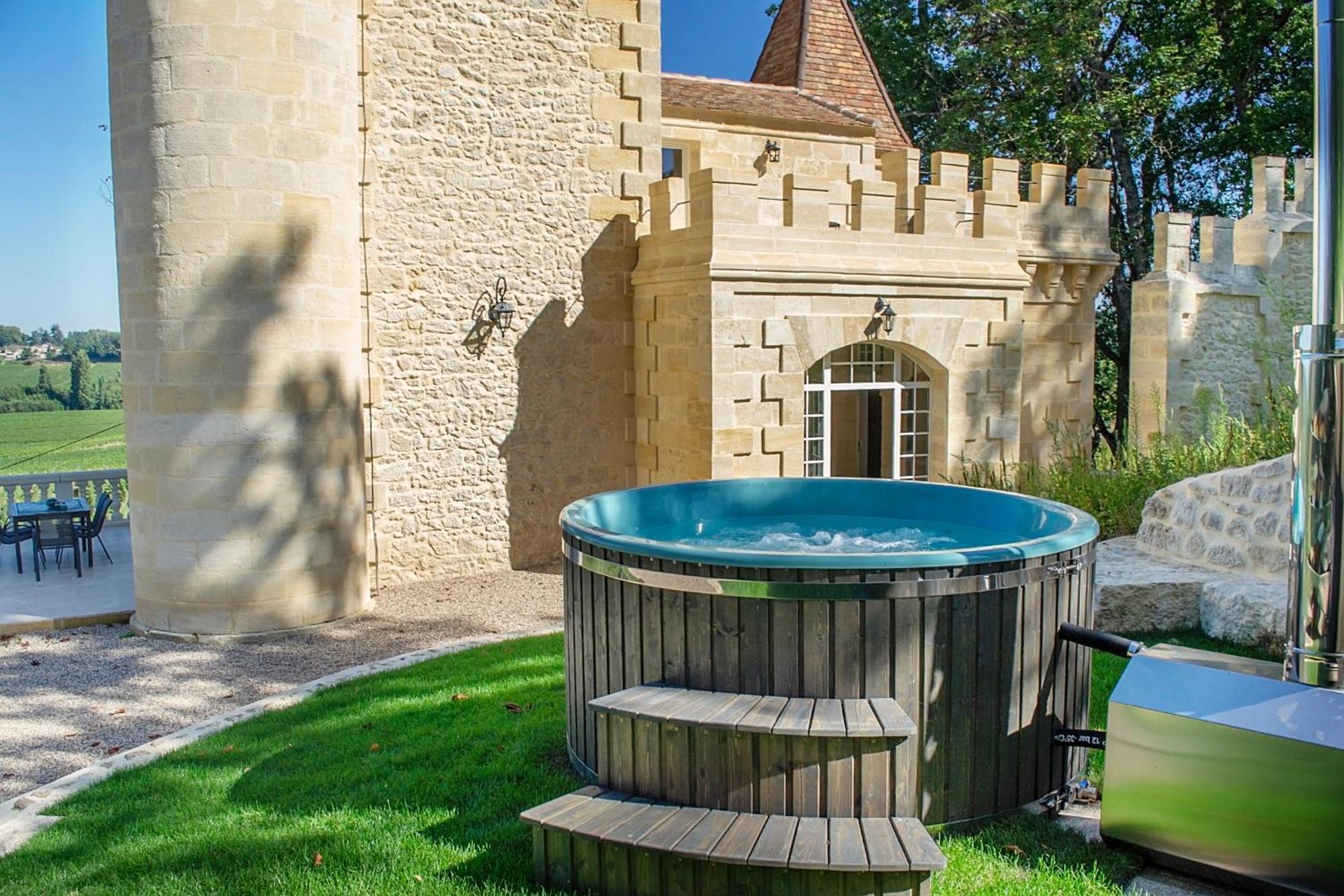 La Reserve Du Chateau De Roques Puisseguin Esterno foto
